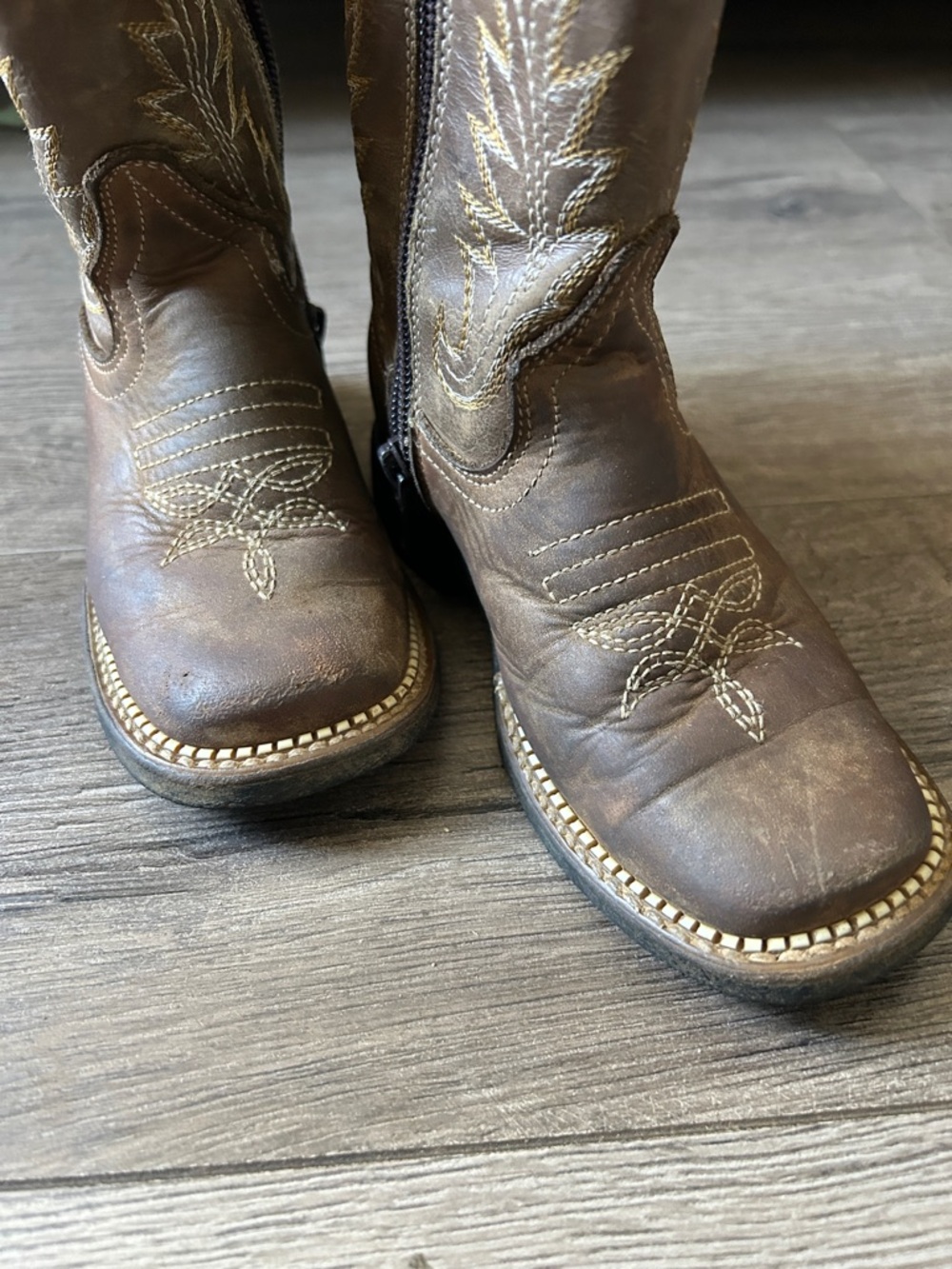 Brown Kids Western Zip-Up Cowboy Boots size 9 - Picture 2 of 5